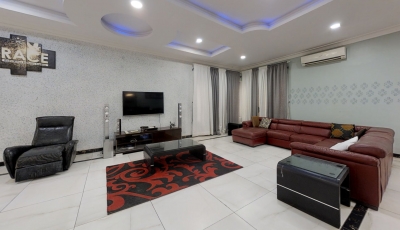 Luxury 5 Bedroom Duplex Plus Pent House 3D Model