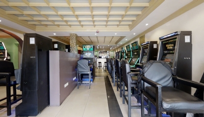 9JACKPOT GAME CAFÉ 3D Model