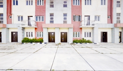 Block Of 8 Maisonette With 4 Bedroom Each 3D Model